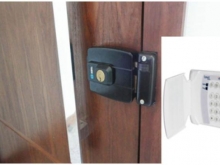 Instala��o e Manuten��o do conect senha  e  fechadura el�trica